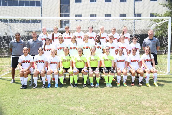 Women's Soccer Moves Up in NAIA Rankings