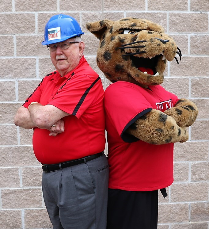 jaX and UHV President Vic Morgan